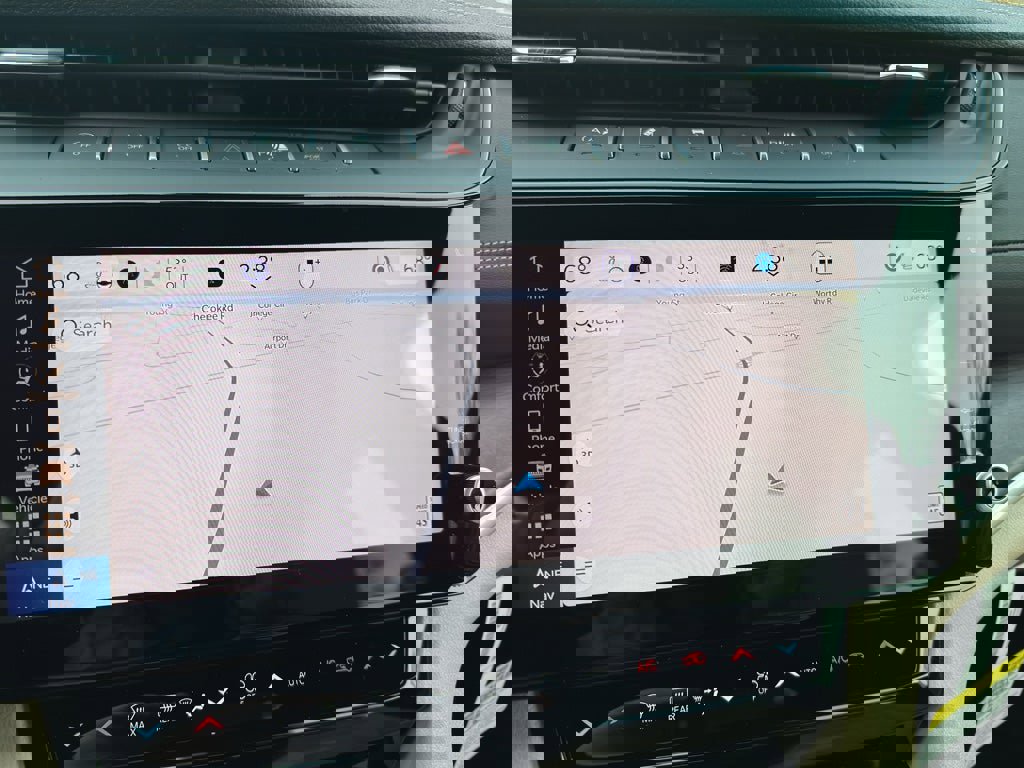 New 2026 Jeep Grand Cherokee Limited w/ Limited Altitude Package image 18