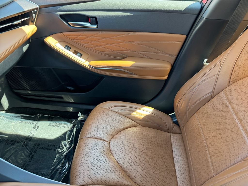 Certified 2019 Toyota Avalon Limited w/ All Weather Liner Package FWD image 30