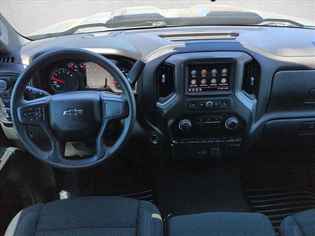 Used 2025 Chevrolet Silverado 1500 Custom Trail Boss w/ Turbomax Blackout Package AWD/4WD image 22