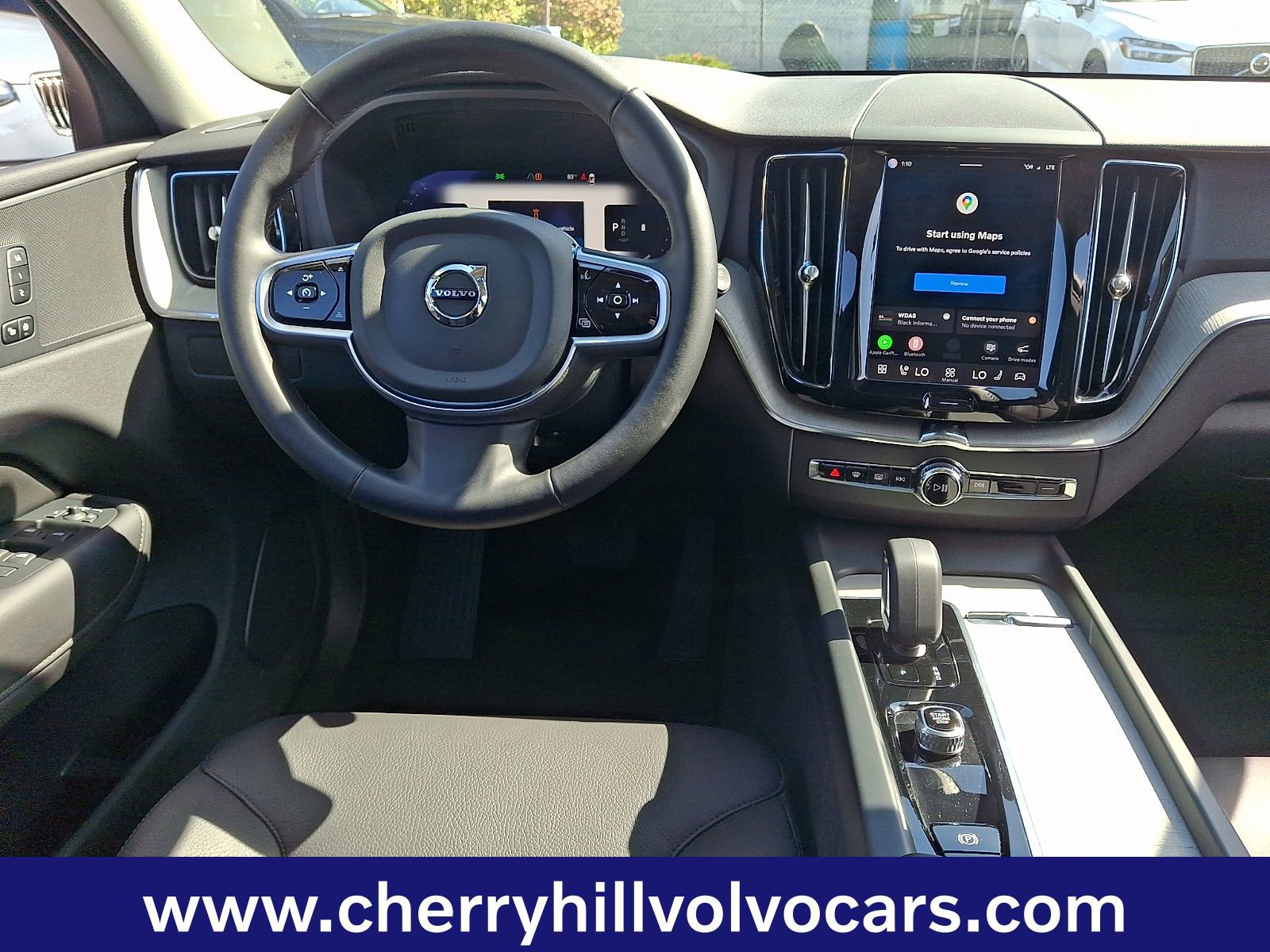 Certified 2025 Volvo XC60 B5 Plus image 12