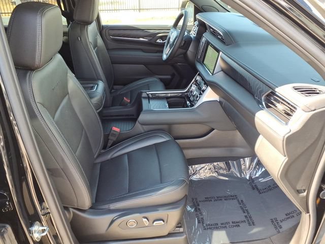 Used 2024 GMC Yukon Denali AWD/4WD image 14