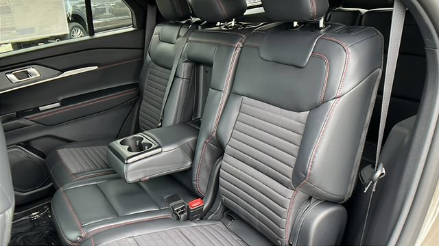 New 2026 Ford Explorer ST-Line RWD image 20