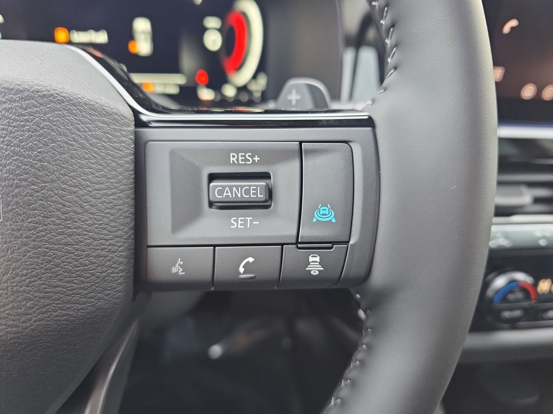 New 2026 Nissan Pathfinder SL w/ Cargo Package AWD/4WD image 18