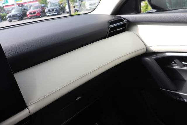Used 2026 MAZDA CX-5 Preferred AWD/4WD image 32