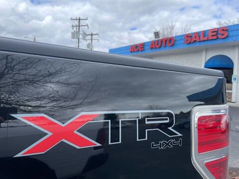 Used 2013 Ford F150 XLT w/ XTR Pkg image 8