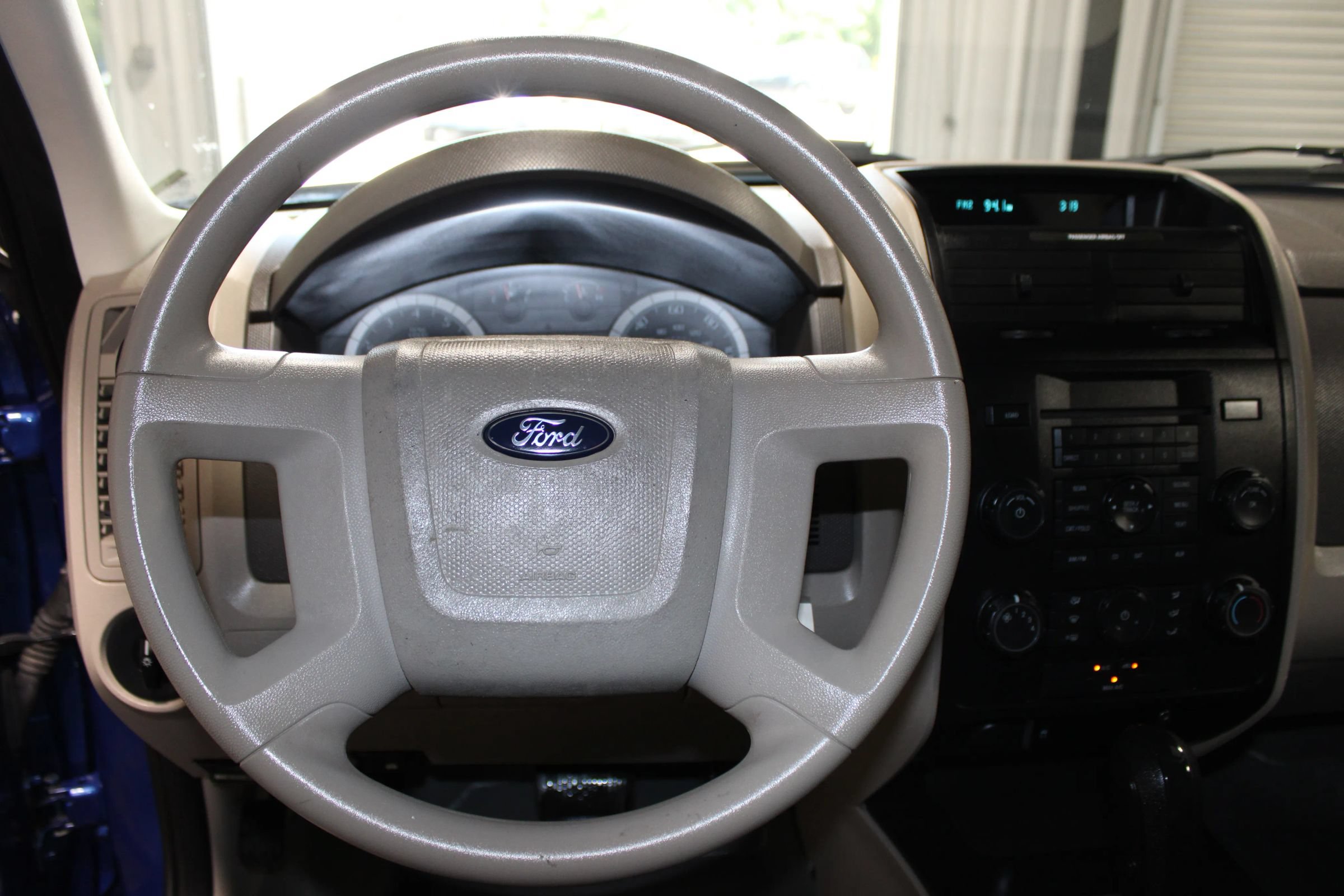 Used 2008 Ford Escape XLS FWD image 10