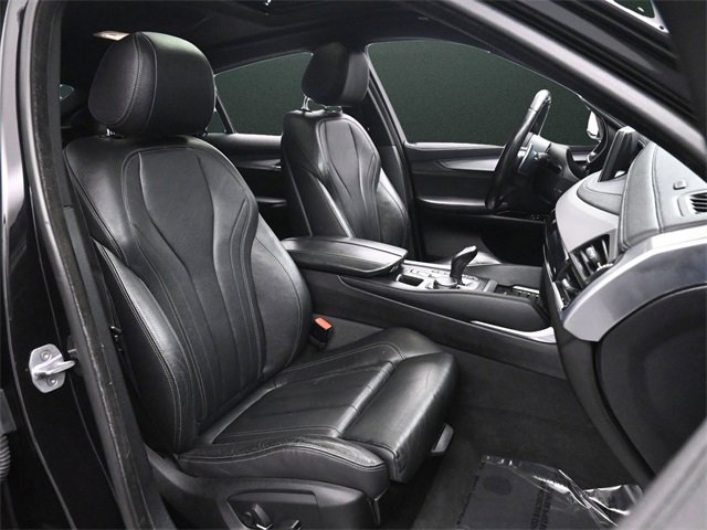 Used 2019 BMW X6 xDrive35i w/ M Sport Package image 23