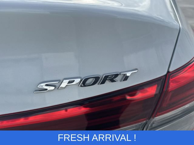 Used 2023 Honda Civic Sport image 12