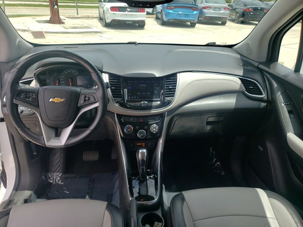 Used 2020 Chevrolet Trax Premier image 17