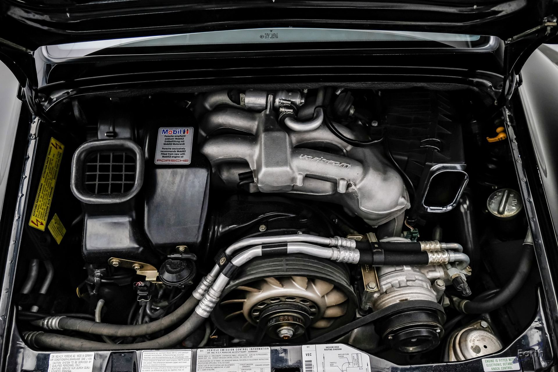 Used 1997 Porsche 911 Carrera S RWD image 10
