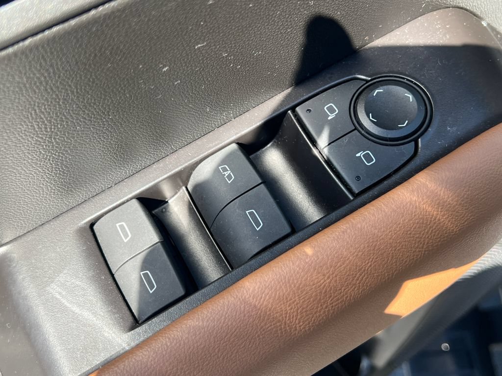Used 2024 GMC Canyon AT4 AWD/4WD image 36