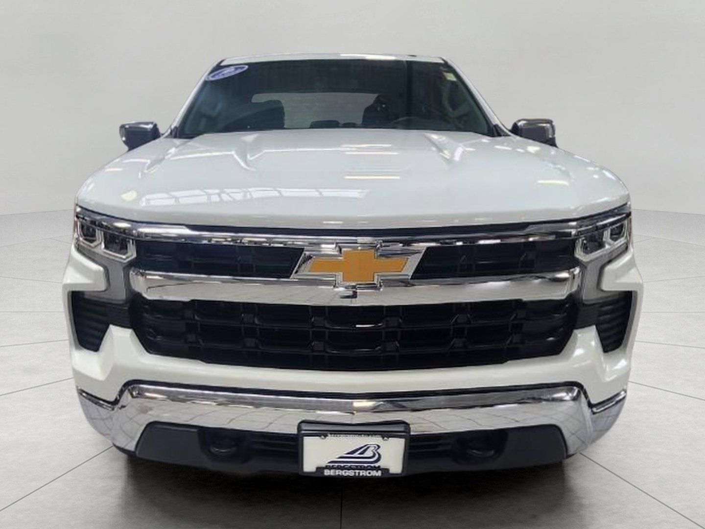 Used 2024 Chevrolet Silverado 1500 LT image 13