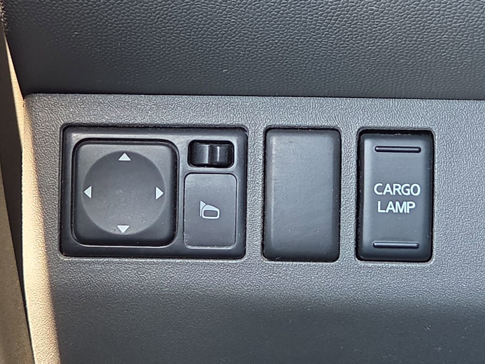 Used 2016 Nissan Frontier SV w/ SV Value Truck Package image 19