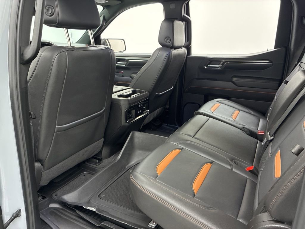 Used 2024 GMC Sierra 1500 AT4 w/ Technology Package image 38