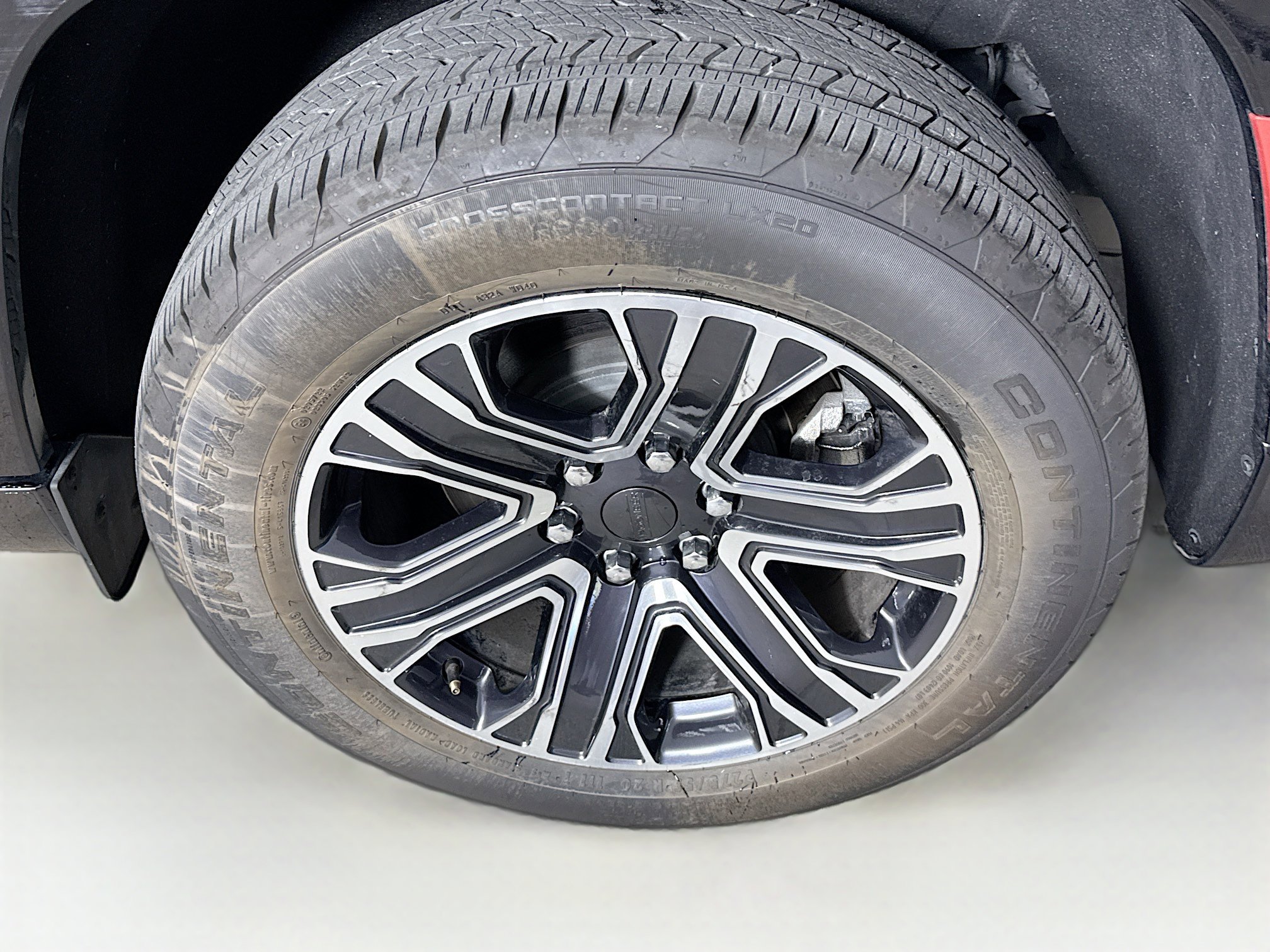 Used 2023 Jeep Wagoneer L Series II image 39