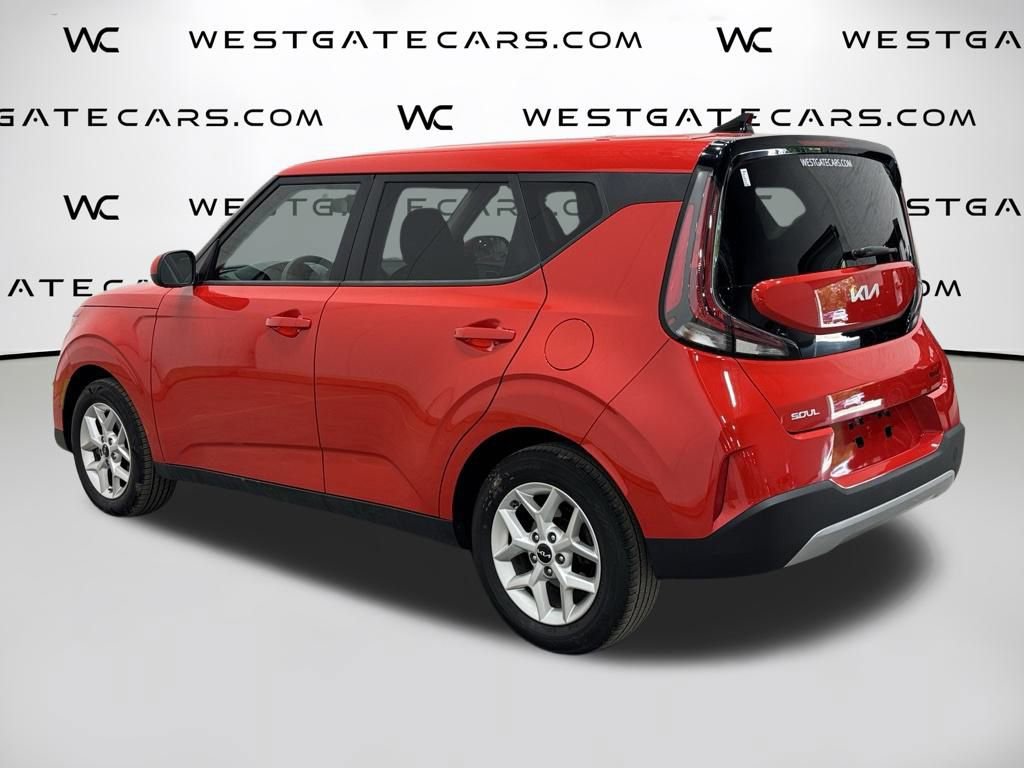Used 2023 Kia Soul LX w/ Option Group 015 image 3