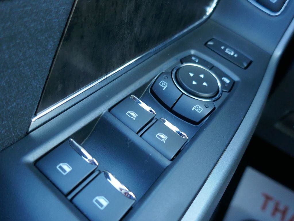 New 2026 Ford F250 Lariat image 21