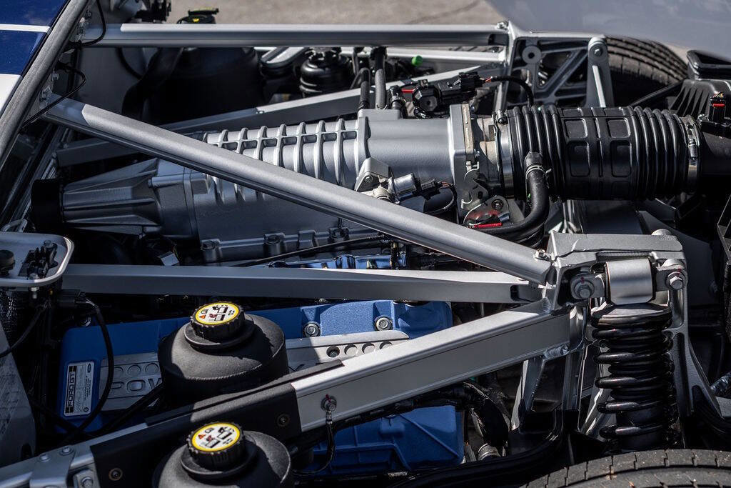 Used 2005 Ford GT image 23