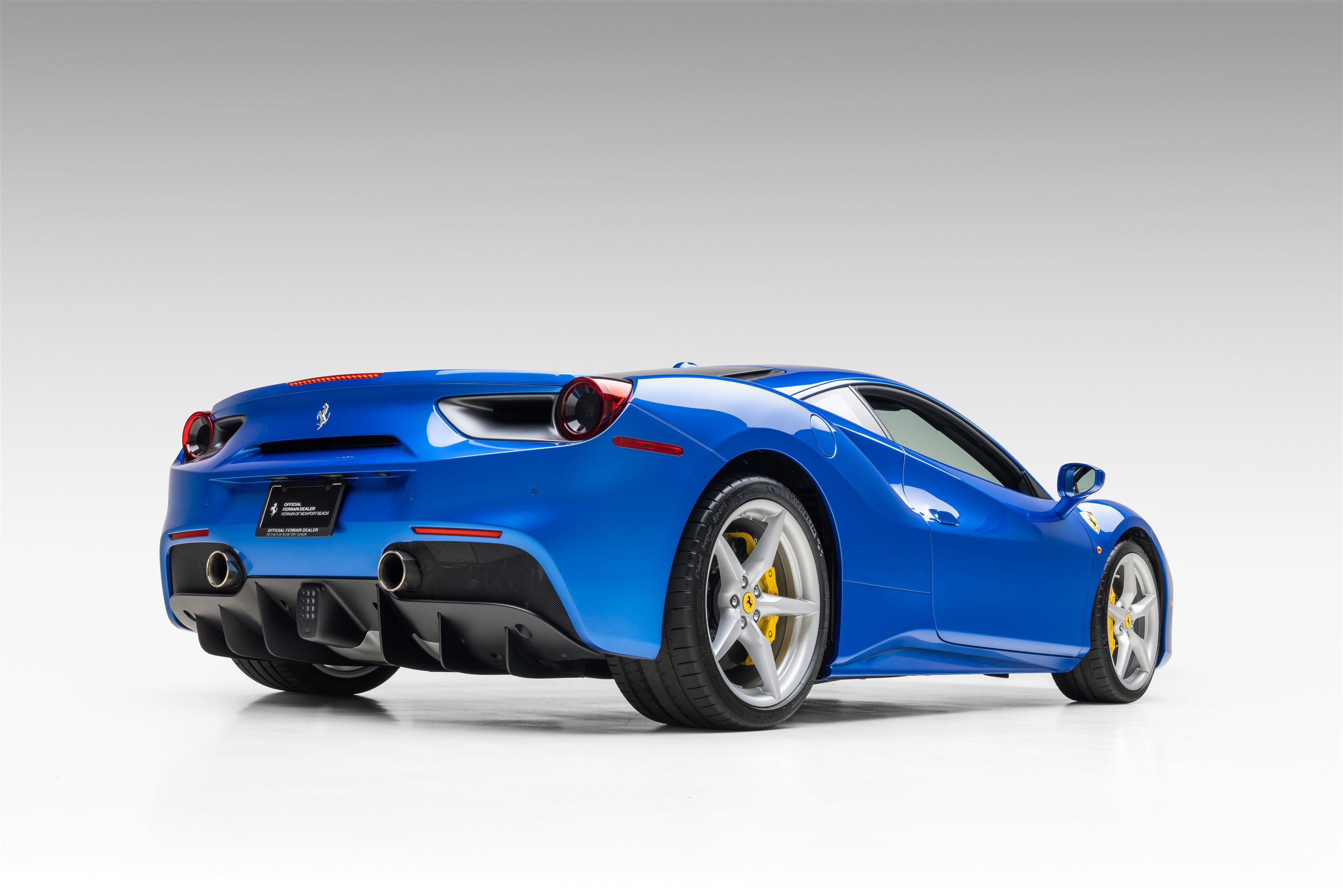 Certified 2018 Ferrari 488 GTB image 17