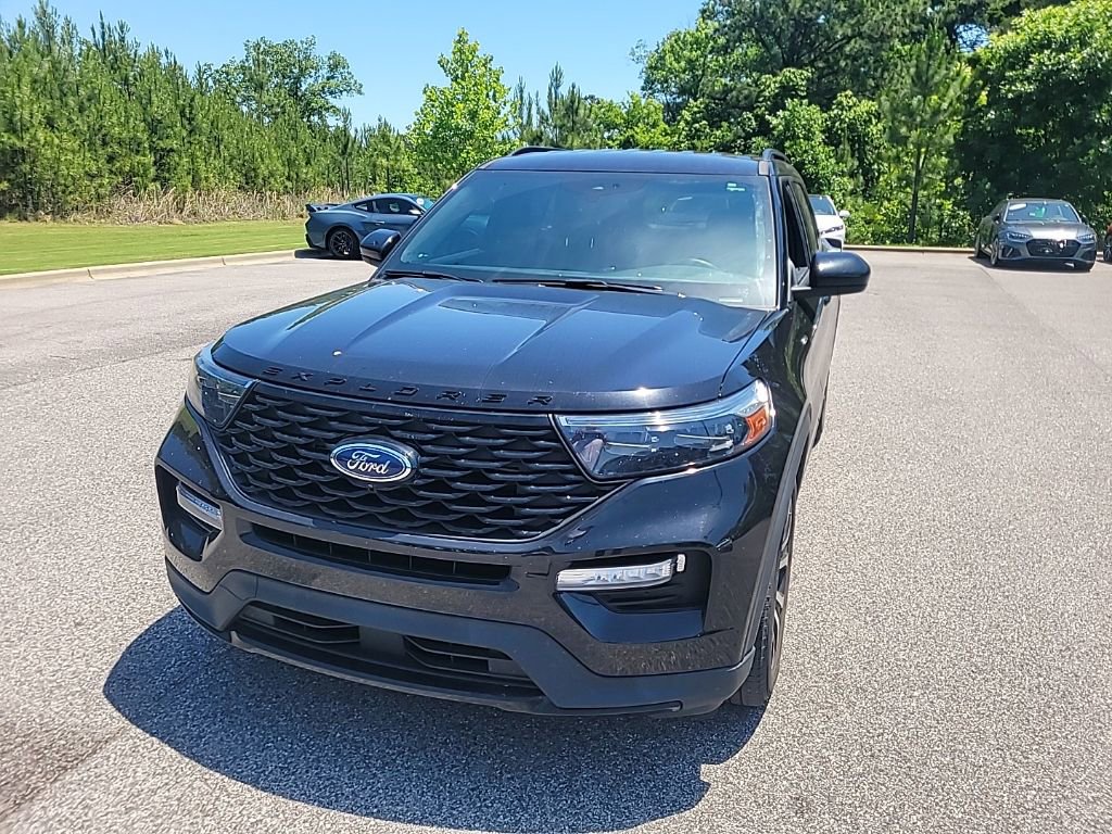 Used 2022 Ford Explorer ST-Line w/ Class IV Trailer Tow Package RWD image 2