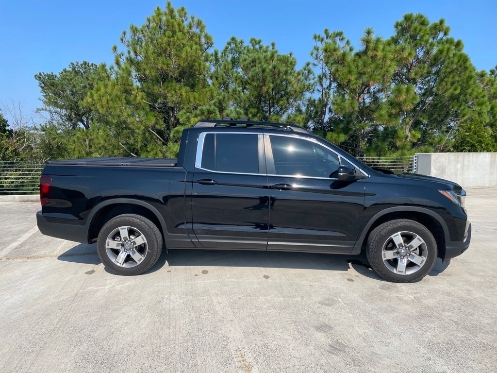 Certified 2024 Honda Ridgeline RTL image 8