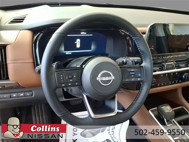 New 2025 Nissan Pathfinder Platinum image 17