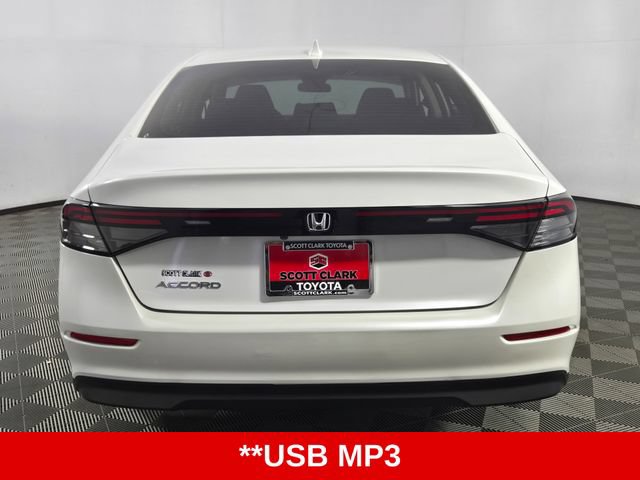 Used 2023 Honda Accord EX image 7