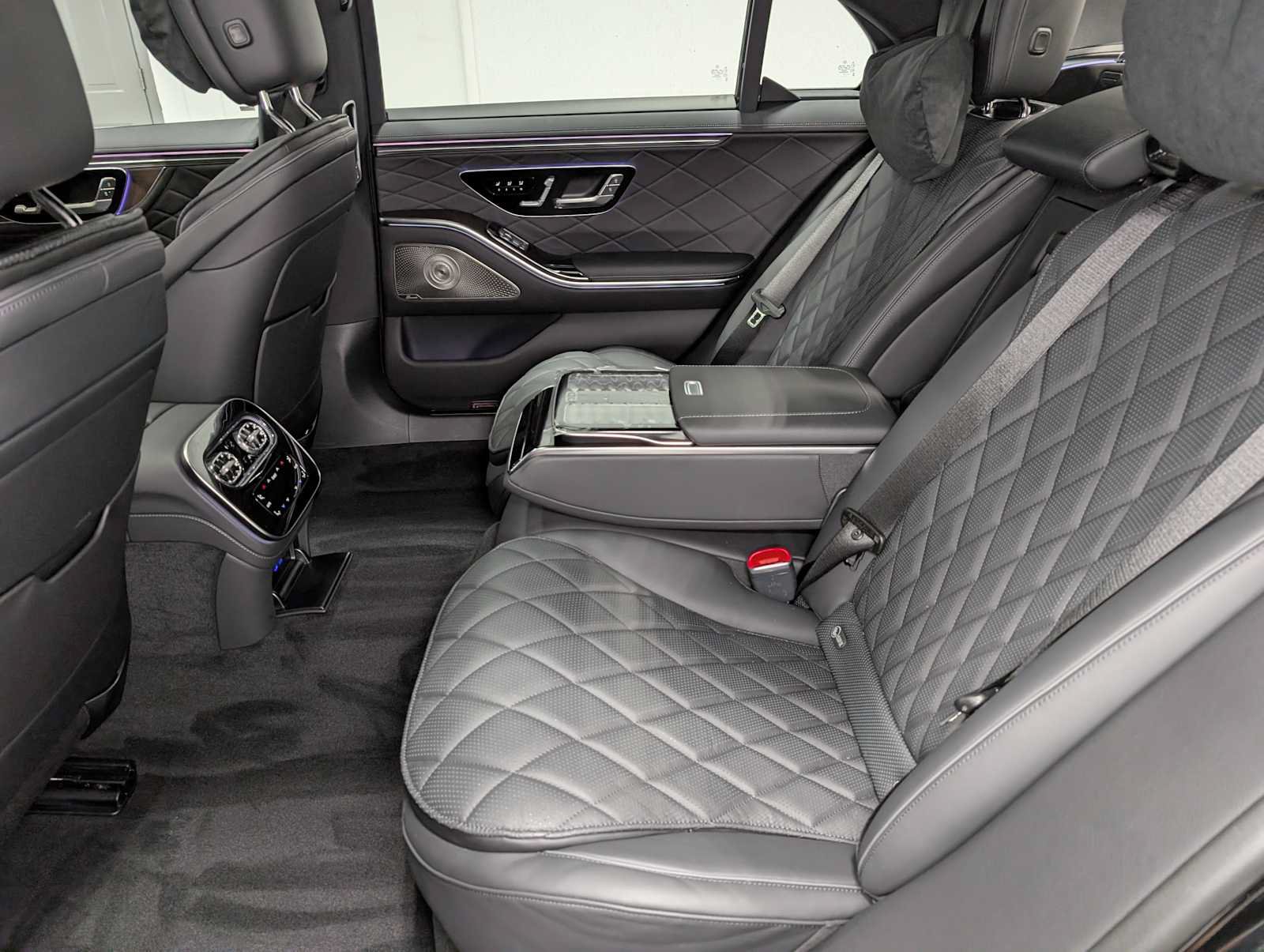 New 2027 Mercedes-Benz S 580 4MATIC Sedan image 21