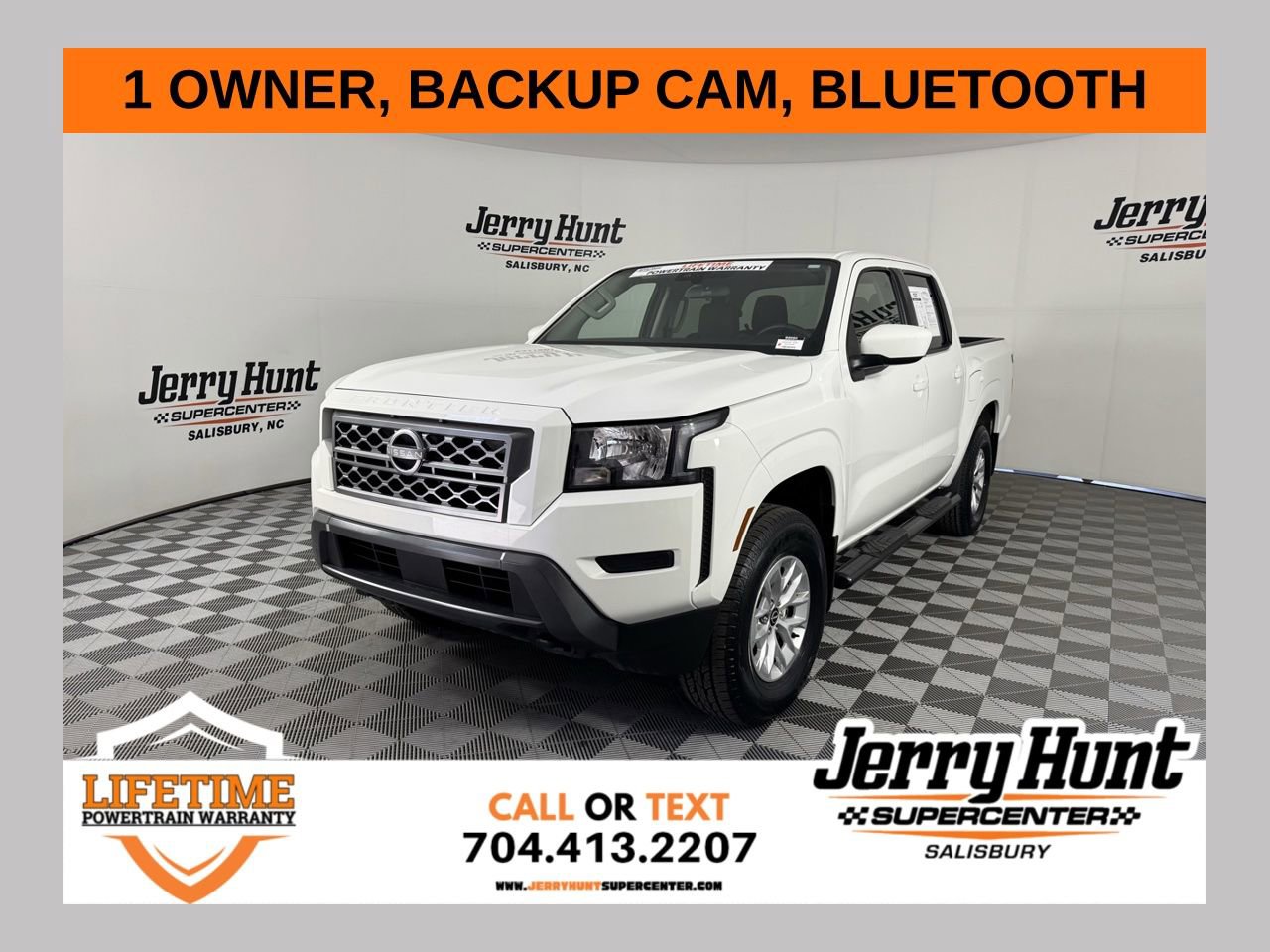 Used 2024 Nissan Frontier SV image 1