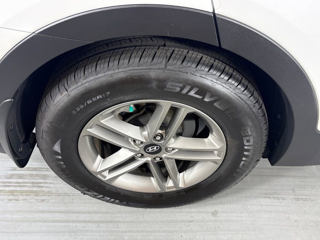 Used 2018 Hyundai Santa Fe Sport FWD image 5