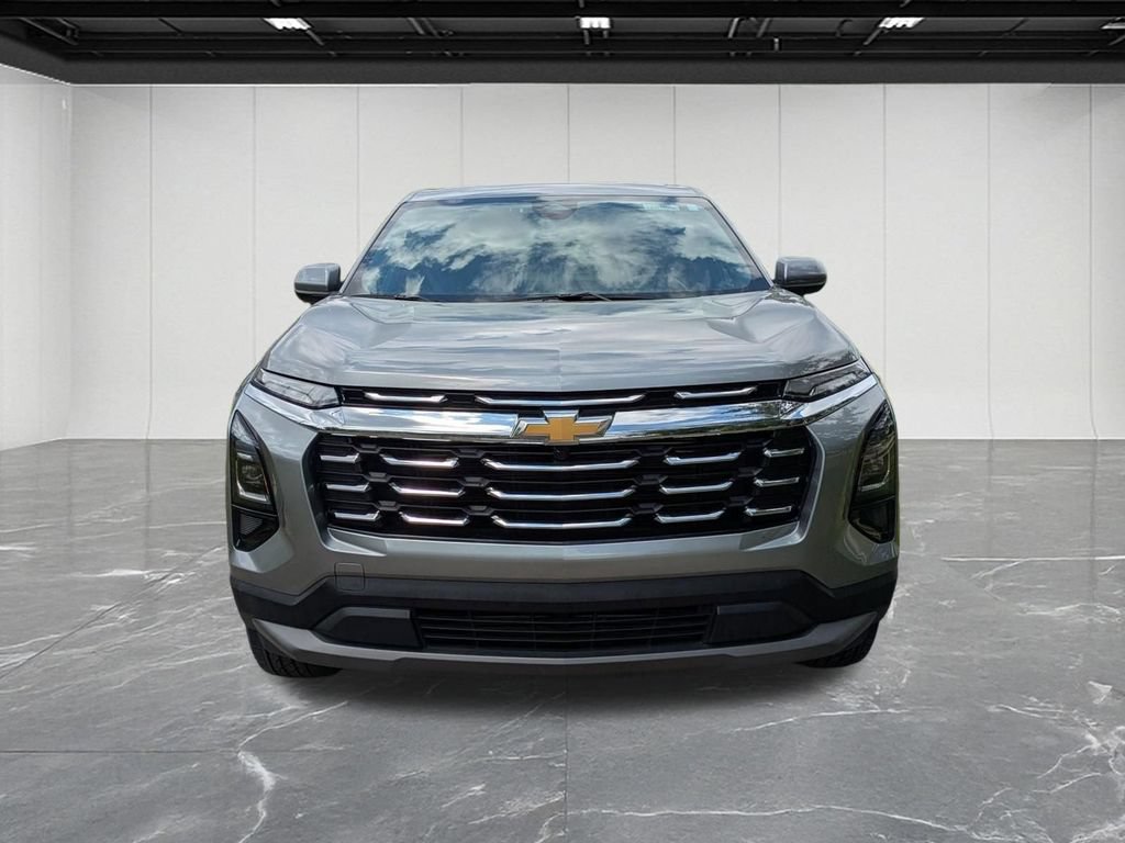 Used 2025 Chevrolet Equinox LT FWD image 8