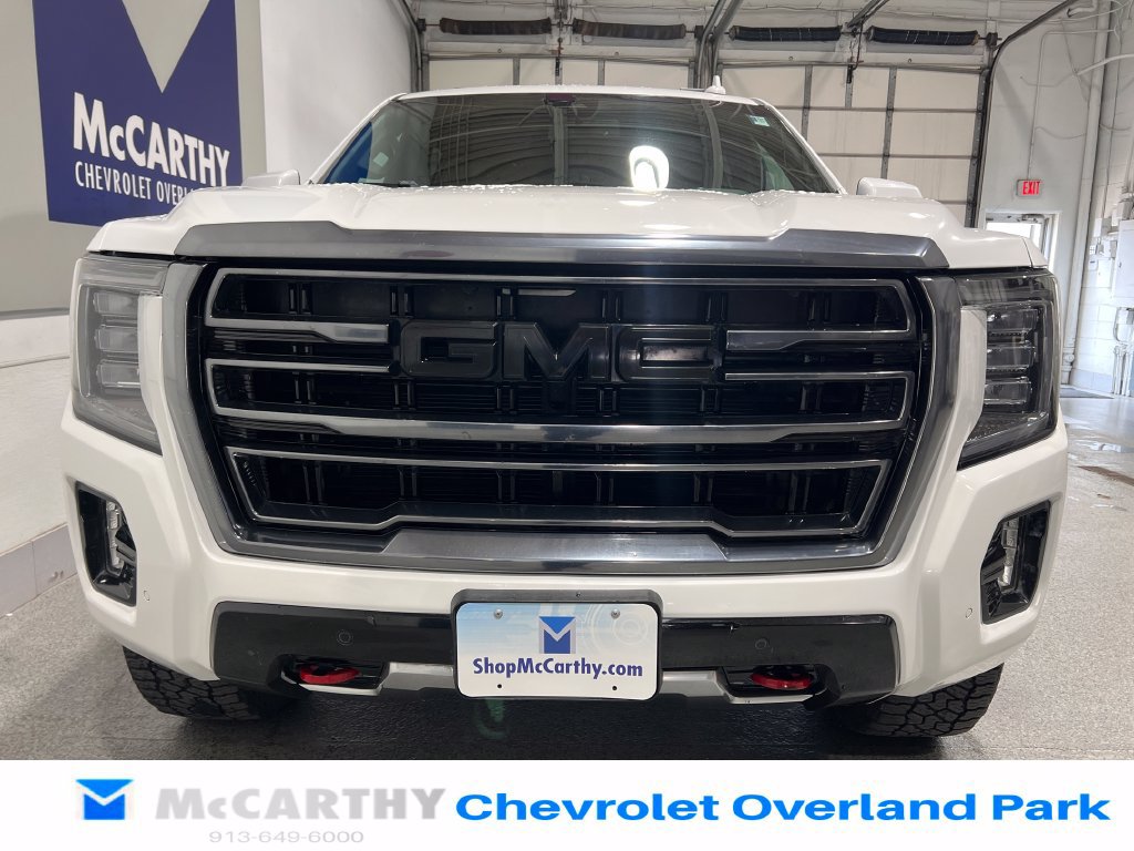 Used 2022 GMC Yukon XL AT4 AWD/4WD image 10