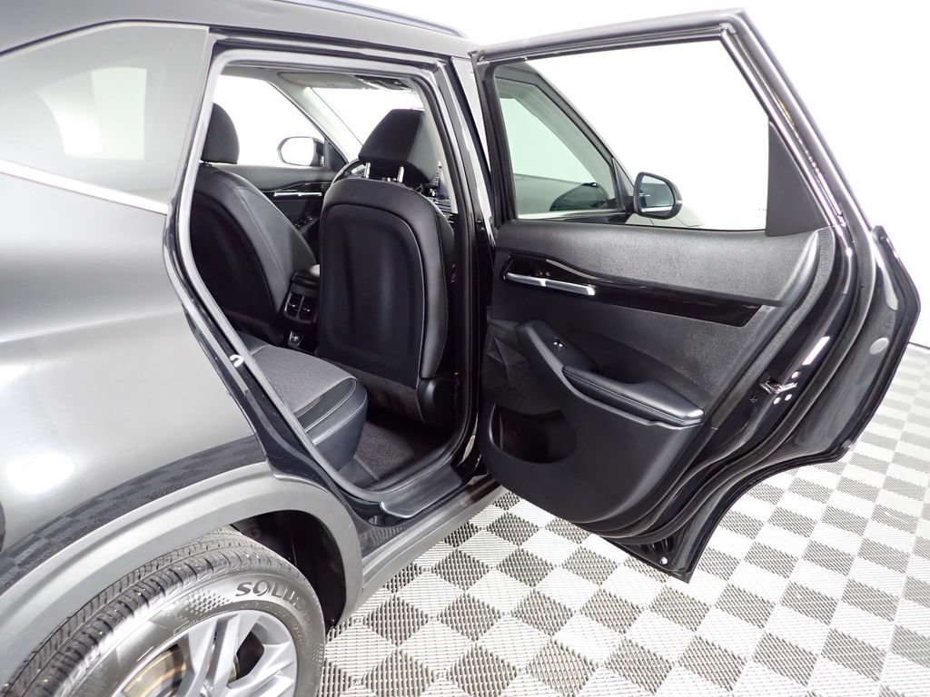 Used 2023 Kia Seltos S AWD/4WD image 32