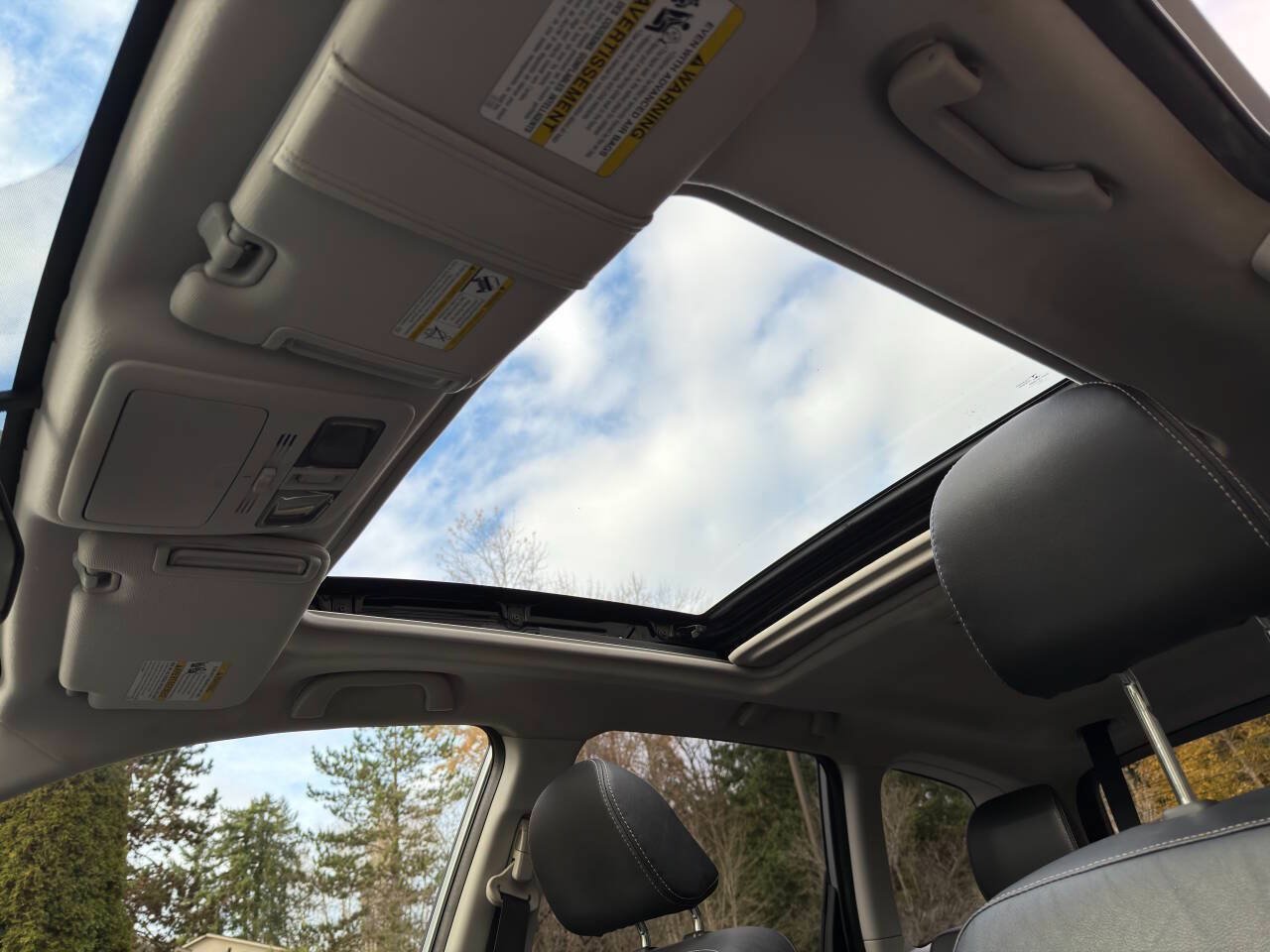 Used 2014 Subaru Forester 2.5i Limited AWD/4WD image 29