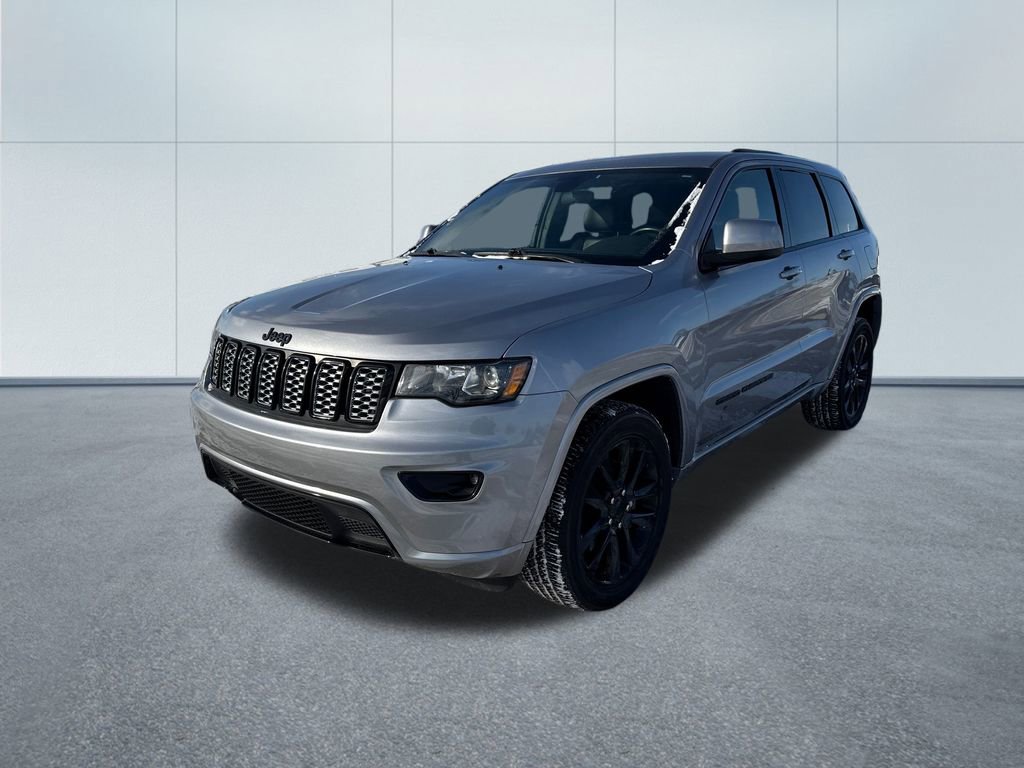 Certified 2021 Jeep Grand Cherokee Laredo X image 2
