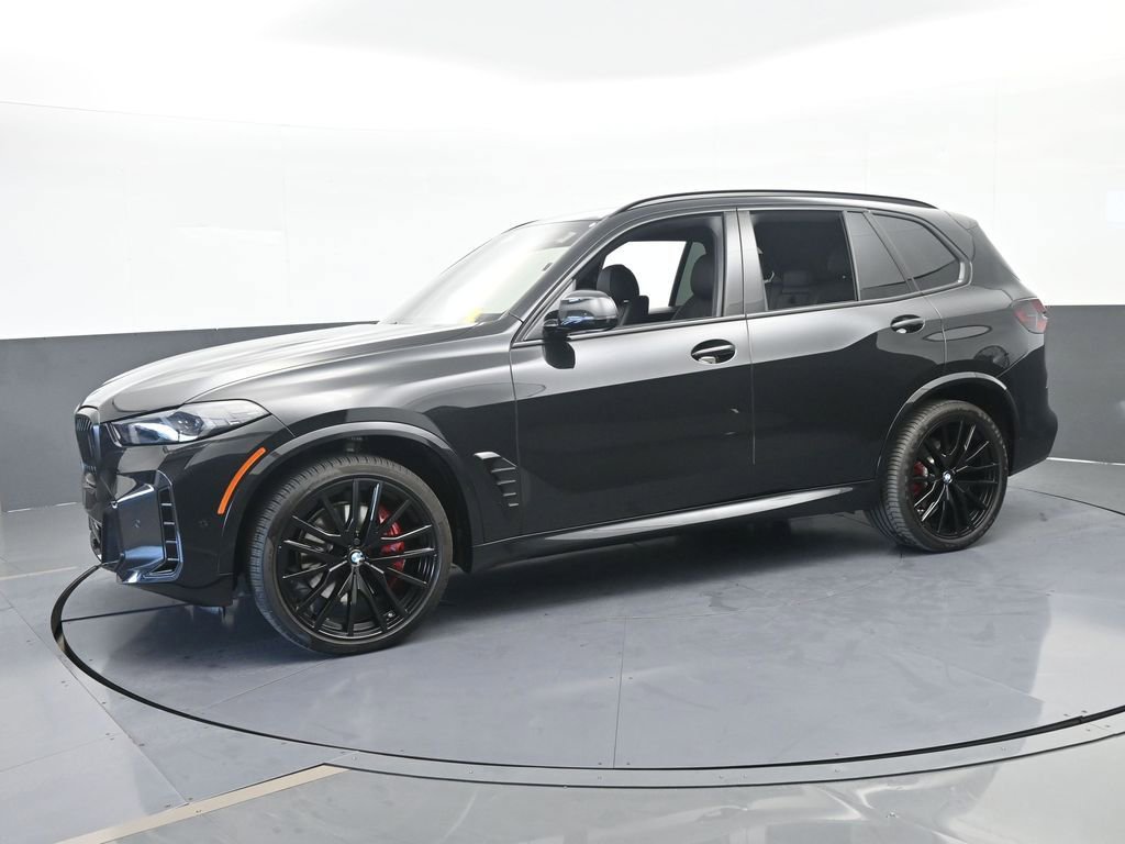 Used 2024 BMW X5 sDrive40i w/ M Sport Package image 2