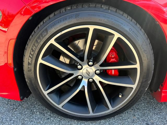 Used 2017 Dodge Charger R/T Scat Pack w/ Technology Group RWD image 11