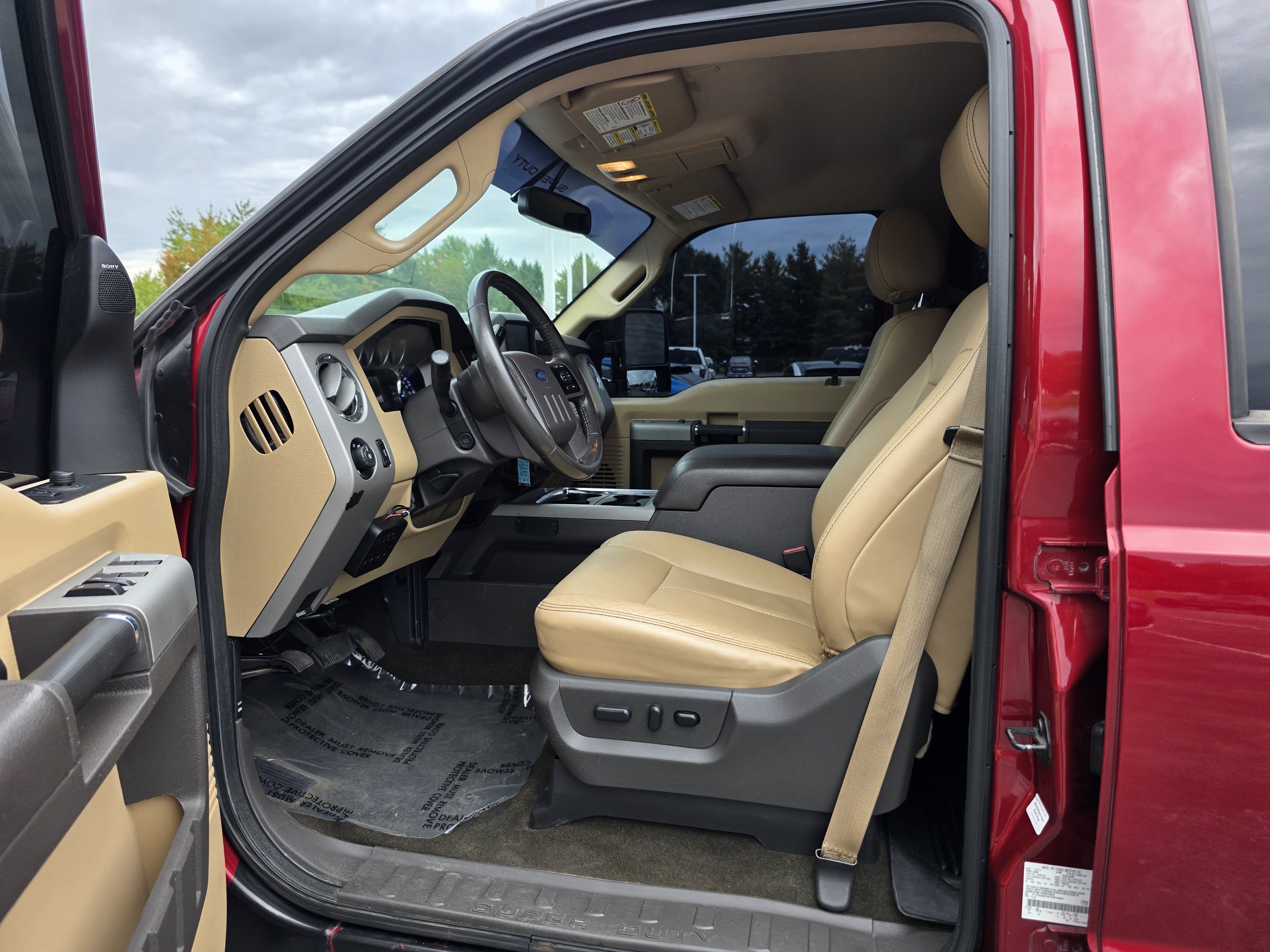 Used 2015 Ford F250 Lariat w/ Chrome Package AWD/4WD image 20