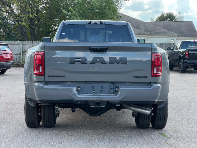 New 2027 RAM 3500 Big Horn AWD/4WD image 37