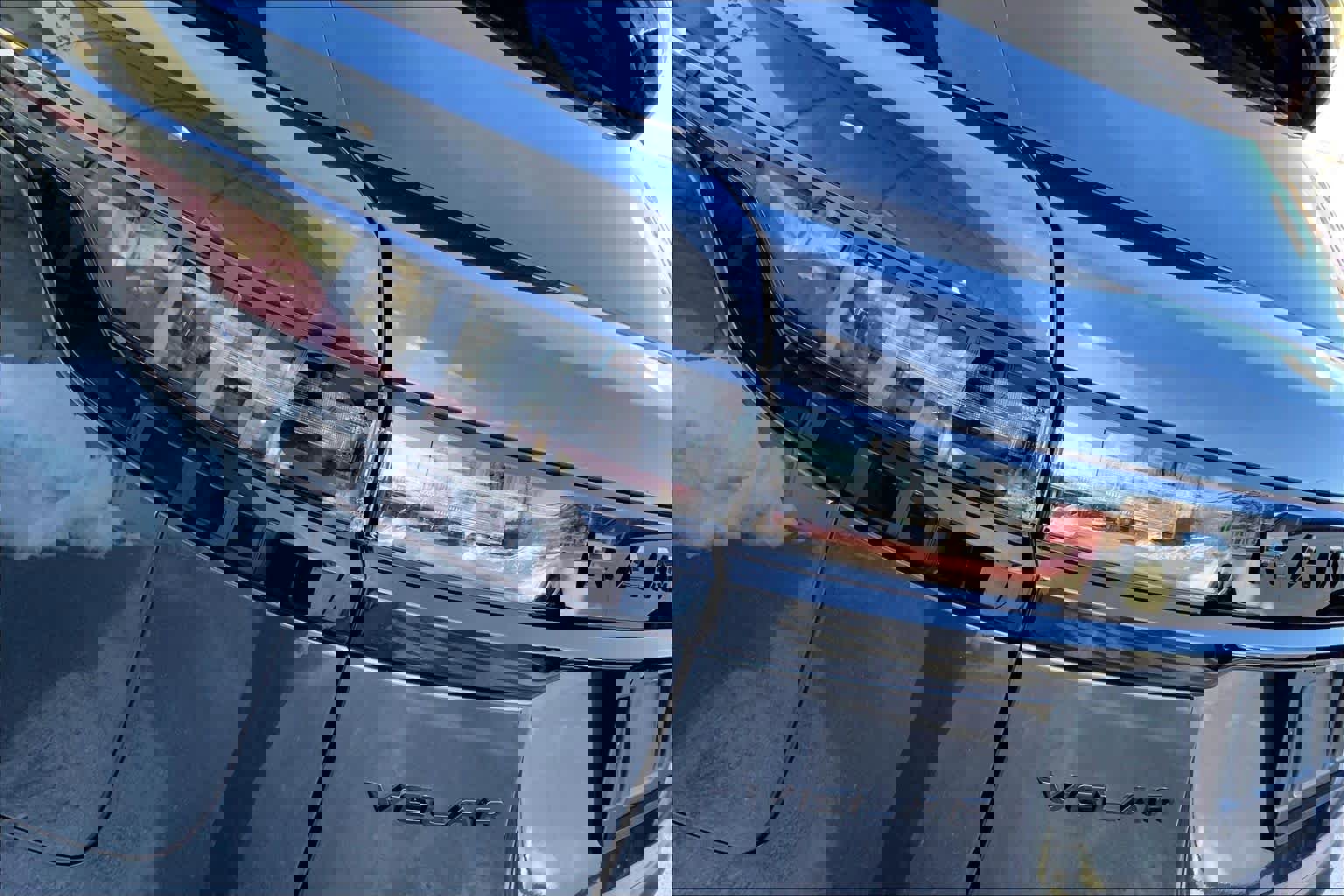 Used 2026 Land Rover Range Rover Velar Dynamic SE image 27