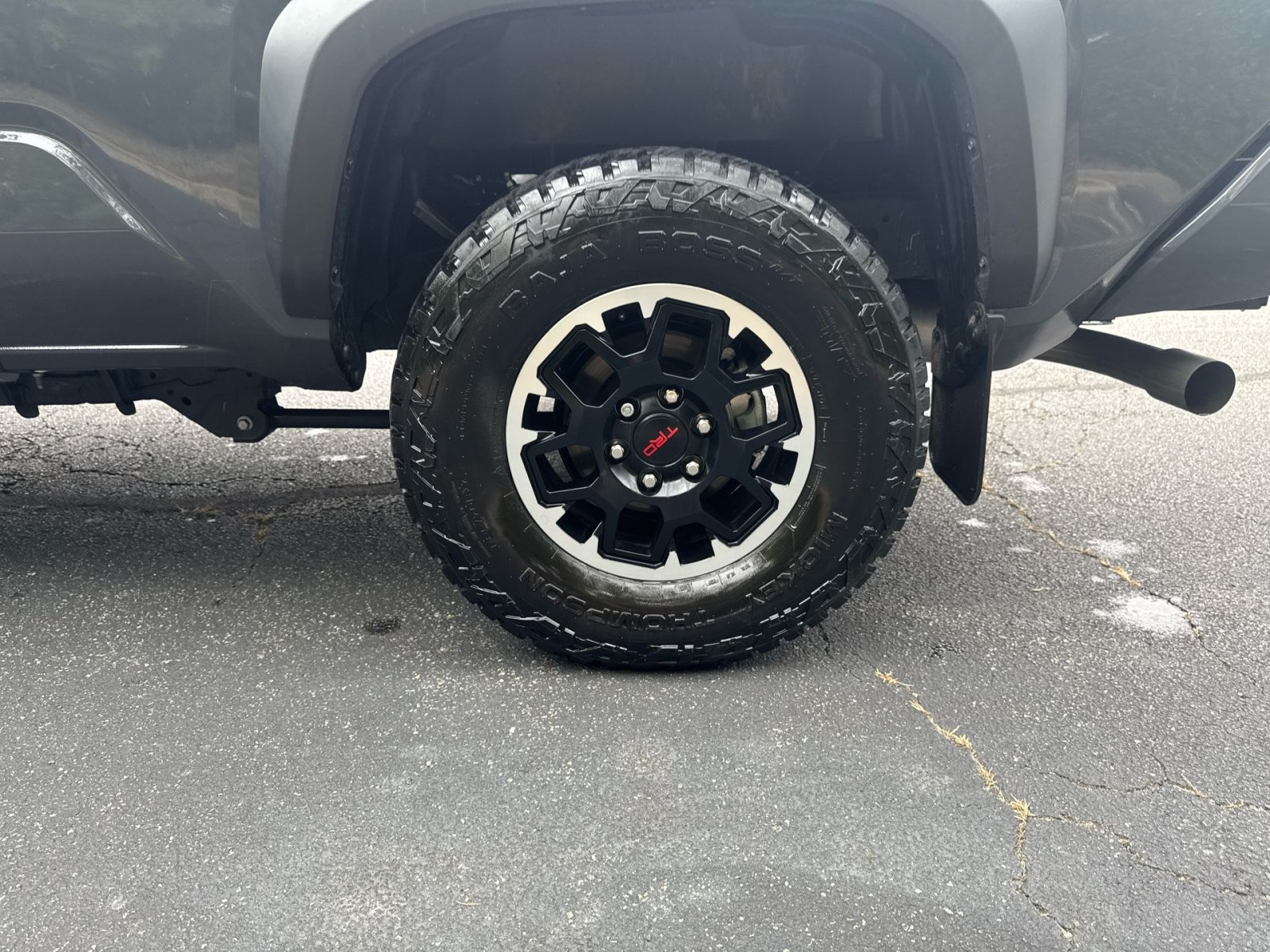 Used 2025 Toyota Tacoma TRD Off-Road AWD/4WD image 25