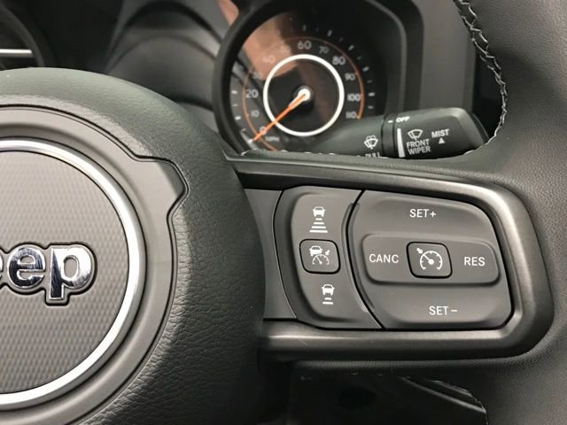 New 2025 Jeep Gladiator Willys image 12