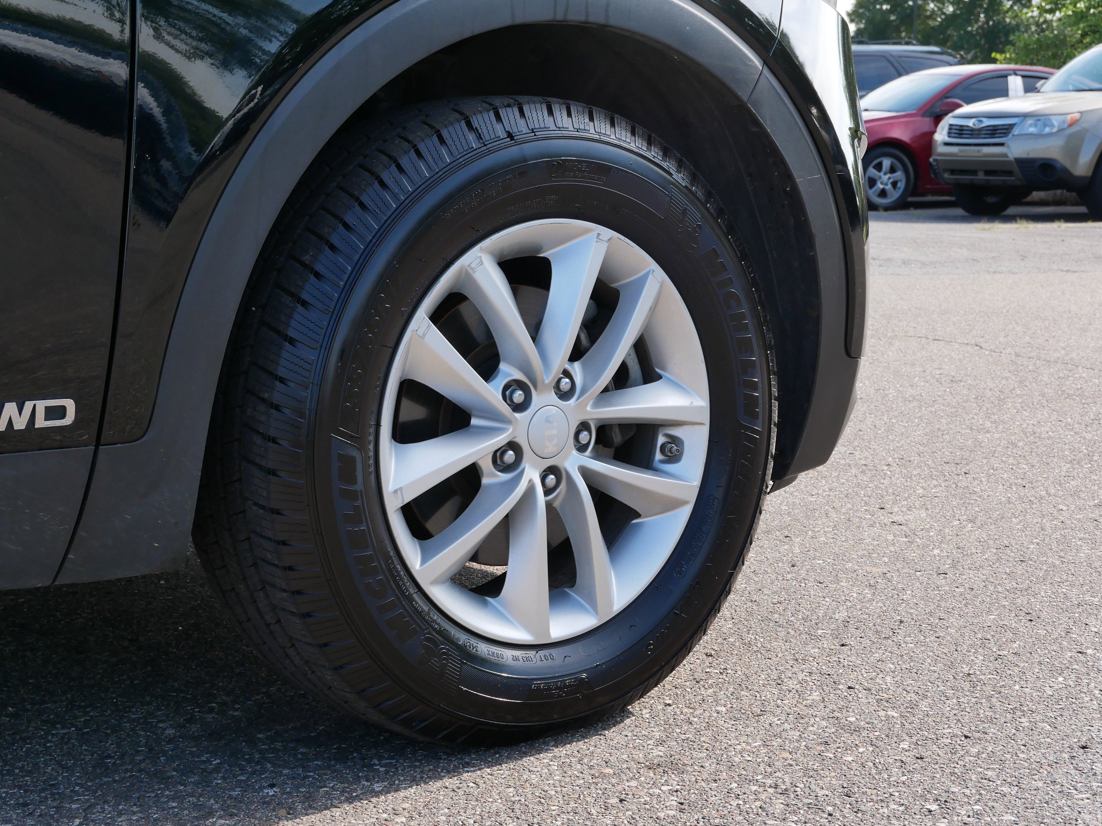 Used 2016 Kia Sorento LX w/ LX Convenience Package image 9