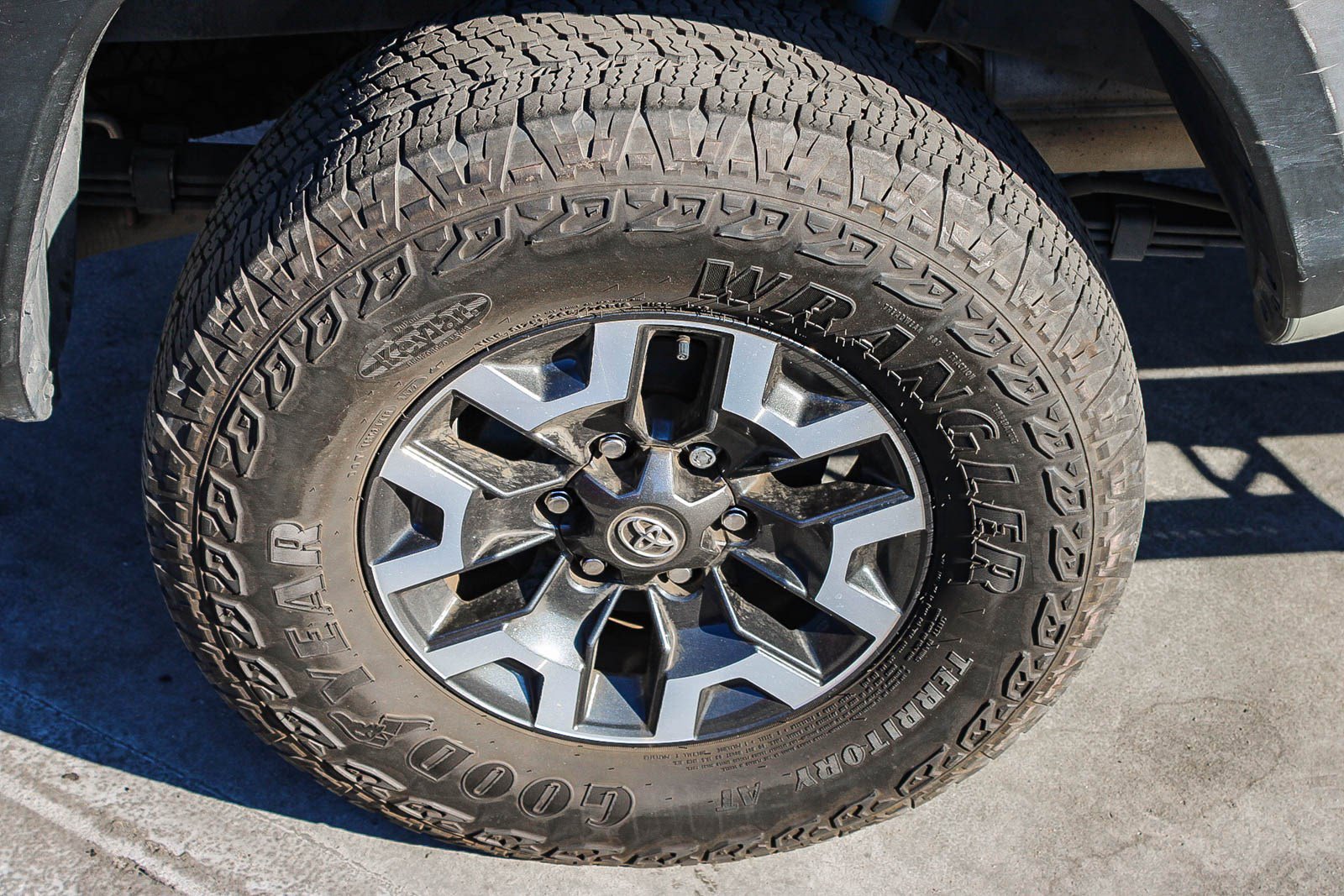 Used 2023 Toyota Tacoma 2WD Double Cab image 7