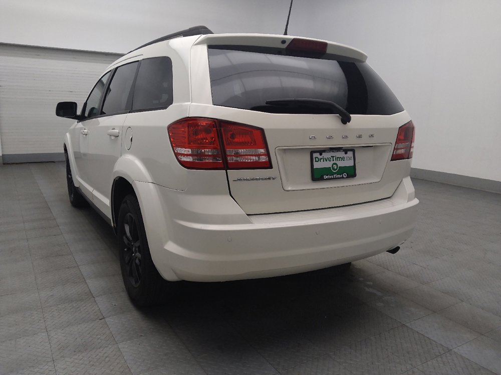 Used 2020 Dodge Journey SE w/ SE Popular Equipment Group image 5