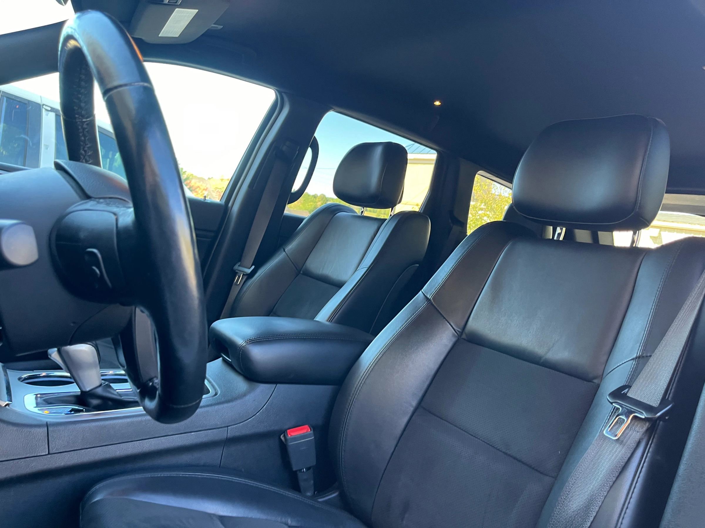 Used 2021 Jeep Grand Cherokee Laredo X image 10