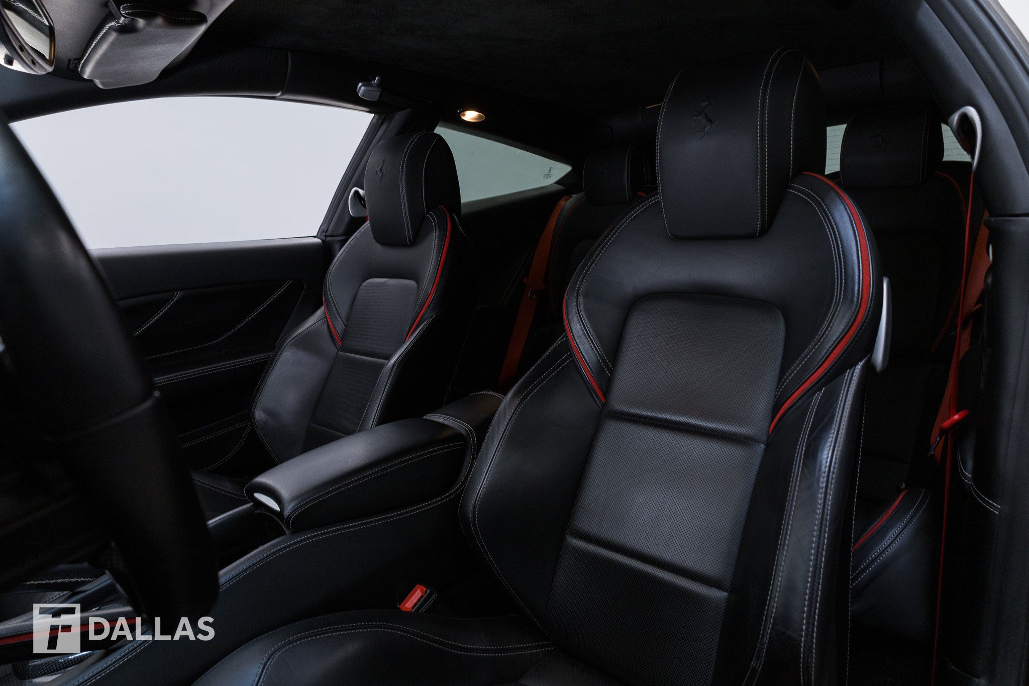Used 2012 Ferrari FF AWD/4WD image 25