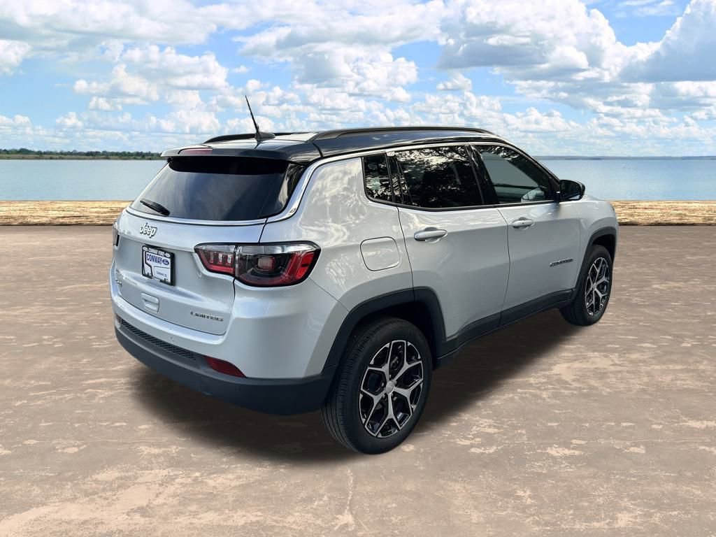 Used 2024 Jeep Compass Limited image 5