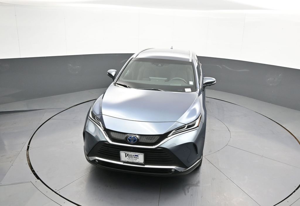 Certified 2024 Toyota Venza Limited image 34