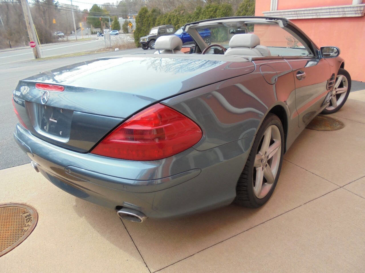 Used 2004 Mercedes-Benz SL 500 w/ Trim Pkg image 8
